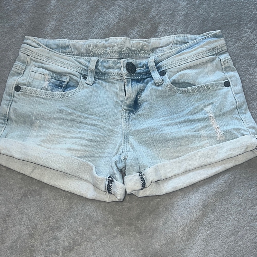 **3 for 25*** all shorts Vanilla star shorts